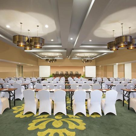 Khas Pekanbaru Hotel Zewnętrze zdjęcie