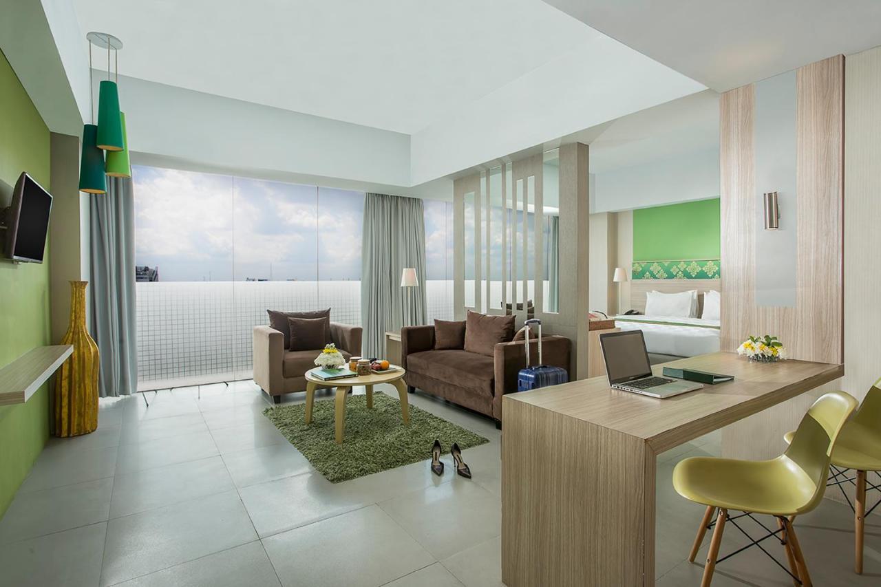 Khas Pekanbaru Hotel Zewnętrze zdjęcie