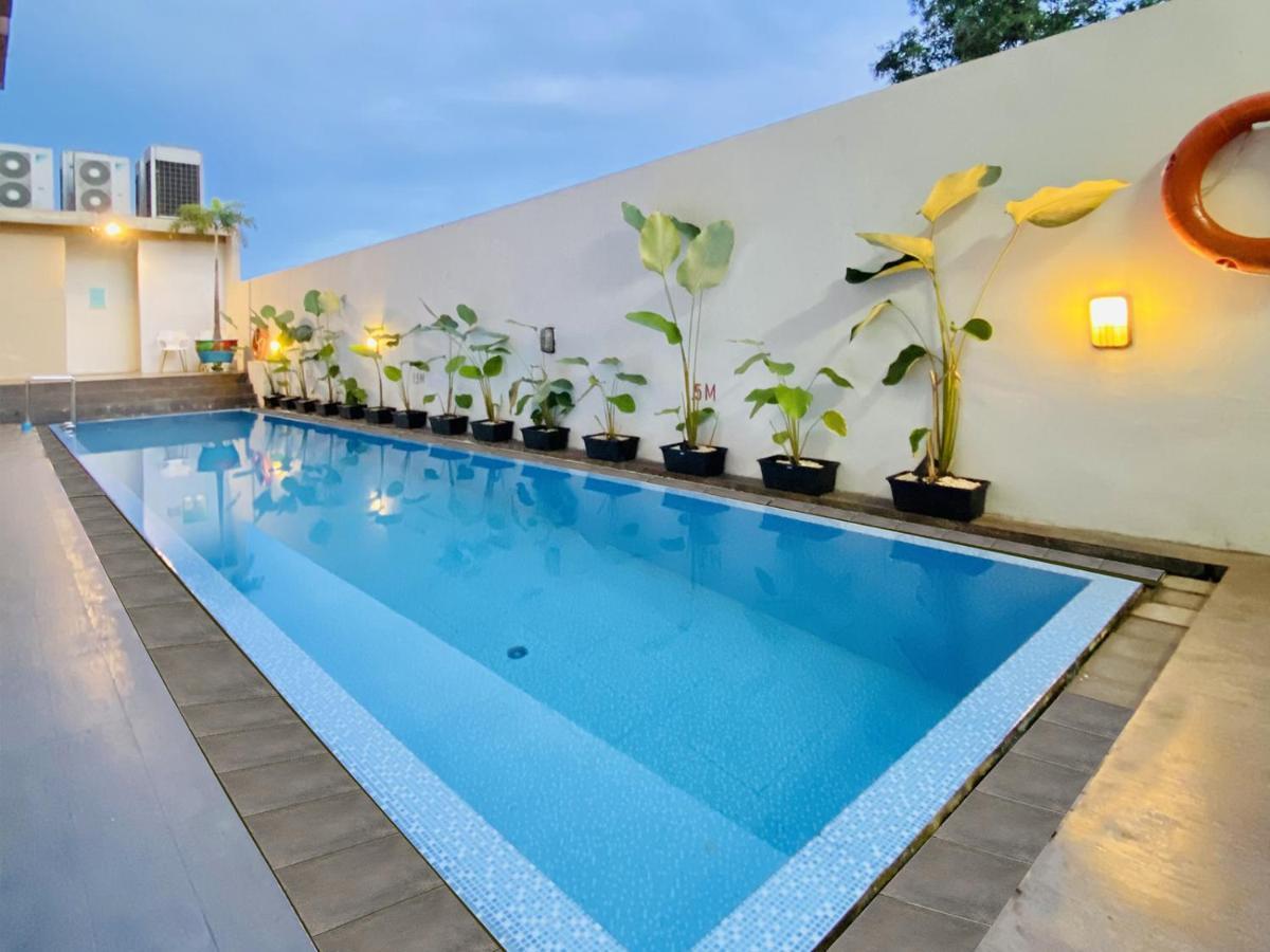 Khas Pekanbaru Hotel Zewnętrze zdjęcie